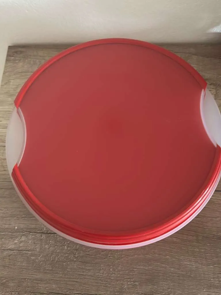 Tupperware keksdose, € 25,- (8435 Aflenz an der Sulm)