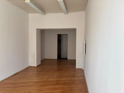1-Zimmer-Gewerbeimmobilie mieten in Deutschlandsberg – 35 m², € 450 – Bild 2 von 13