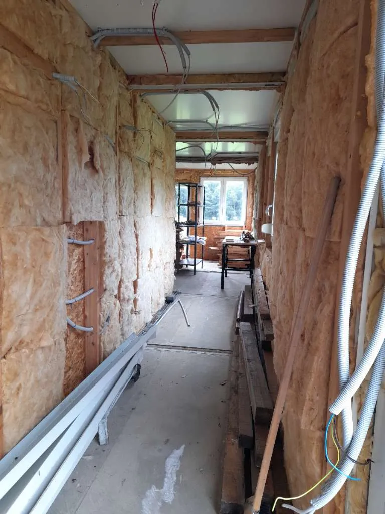 9 Stk. Bürocontainer 20` Komfort-Ausführung Raumhöhe 2,70 m, im Rohbauzustand OHNE Grundstück – pohled 3