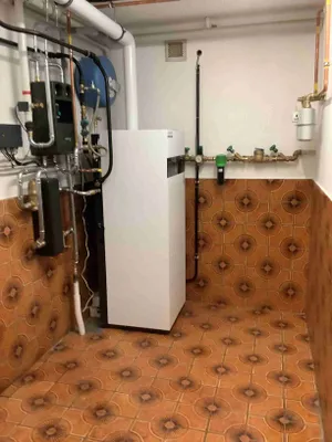 8-Zimmer-Gewerbeimmobilie kaufen in Vöcklabruck – 190 m², € 340.000 – Bild 15 von 23