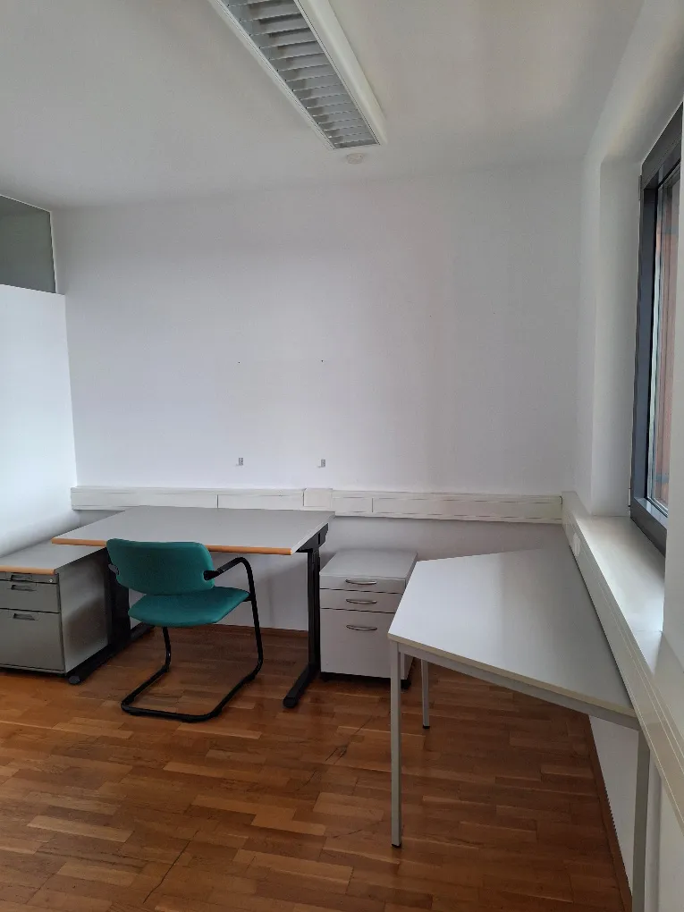 Helle Bürofläche mit Loggia in Bestlage - Innsbruck West - Ansicht 3