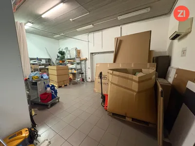 Gewerbeimmobilie mieten in Linz Land – 756 m², € 870 – Bild 11 von 17
