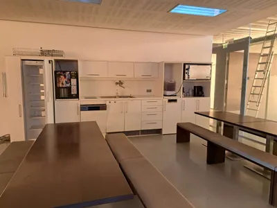 Gewerbeimmobilie kaufen in Vöcklabruck – 4 437 m², € 3.980.000 – Bild 4 von 4