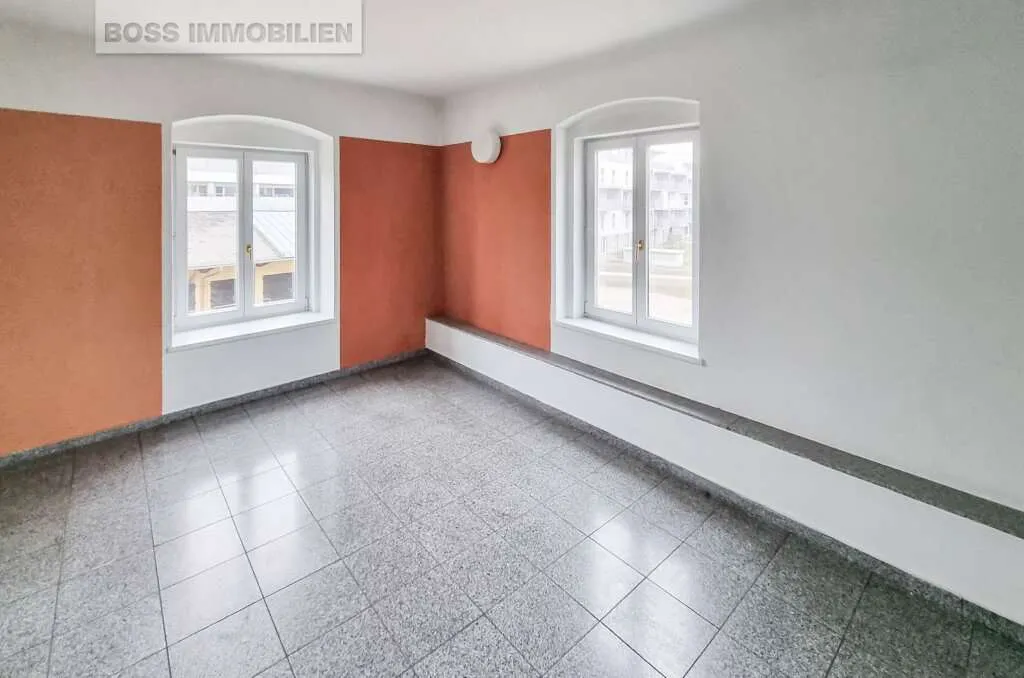 Große Bürofläche mit besonderem Charme - bis zu 4,6m Raumhöhe - Ansicht 3