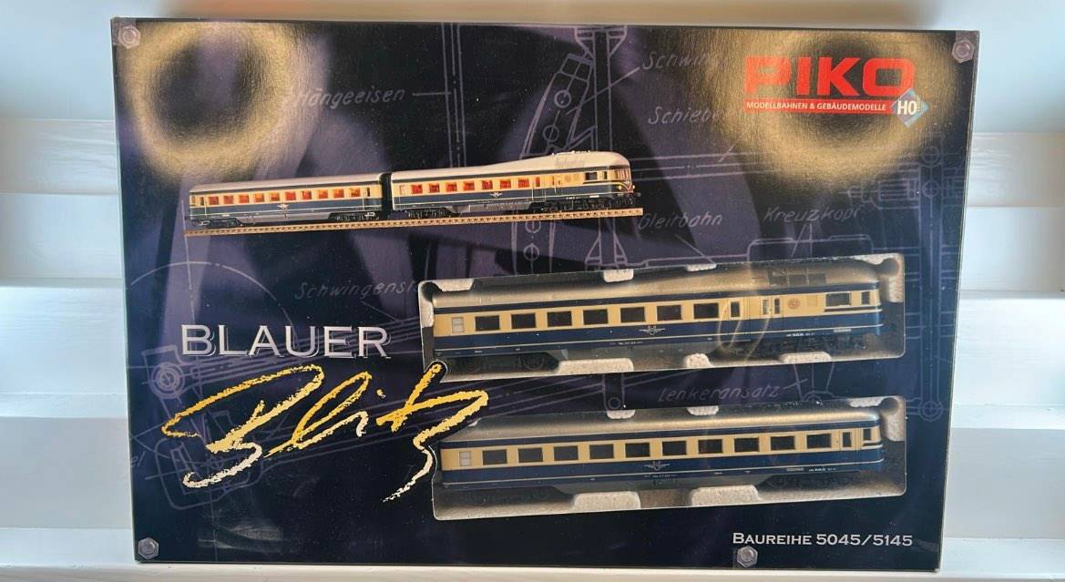 PIKO 52268 HOゲージ (BAUREIHE 5045) 廃盤品 Piko 95102 ÖBB 5045 Blauer Blitz 2-teilig, € 129,90 (3332