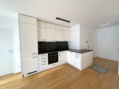 Helle 3-Zi-Wohnung mit Balkon, Fußbodenheizung & Aufzug in 1160 Wien zu mieten! – Bild 2