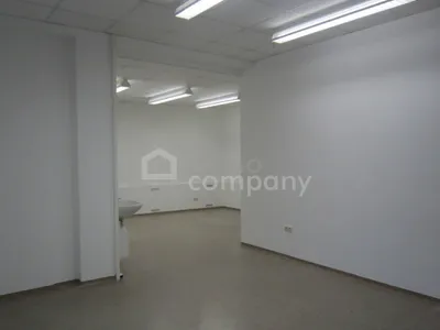 1-Zimmer-Gewerbeimmobilie mieten in Jennersdorf – 37 m², € 530 – Bild 3 von 4