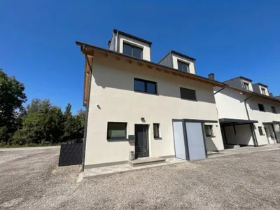 6-Zimmer-Haus kaufen in Braunau am Inn – 124,59 m², € 449.000 – Bild 1 von 19
