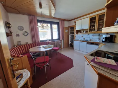 6-Zimmer-Gewerbeimmobilie kaufen in Linz Land – 183 m², € 510.000 – Bild 2 von 12