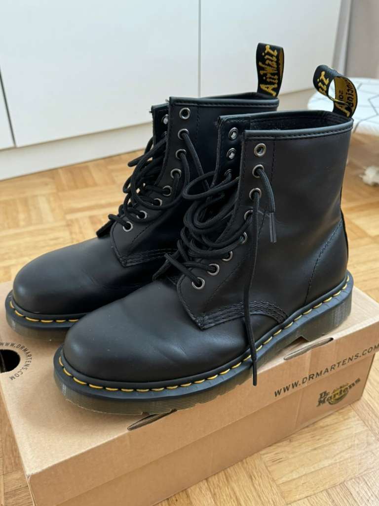 Dr martens 2025 39 willhaben