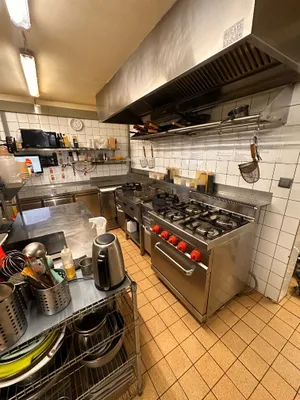 Gewerbeimmobilie mieten in Wien – 260 m², € 2.300