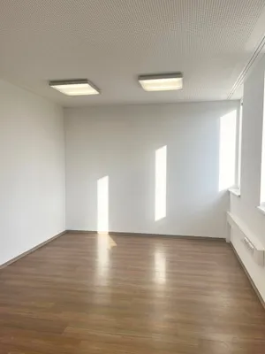 Gewerbeimmobilie mieten in Gmunden – 117 m², € 1.550 – Bild 4 von 14