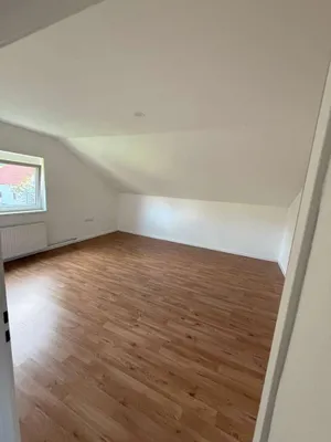 2-Zimmer-Wohnung mieten in Bruck-Mürzzuschlag – 88 m², € 900 – Bild 3 von 7