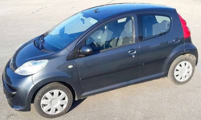 Peugeot 107 Urban 1,0 12V,Klima,EFH,ZV+FB