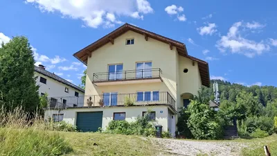 4-Zimmer-Haus kaufen in Gmunden – 130 m², € 429.000 – Bild 2 von 8