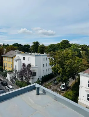 Über den Dächern des 18. - Ihr persönliches Refugium im Cottageviertel