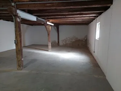 Gewerbeimmobilie mieten in Sankt Pölten Land – 74 m², € 596 – Bild 2 von 3