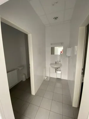 5-Zimmer-Gewerbeimmobilie mieten in Bruck-Mürzzuschlag – 275 m² – Bild 15 von 18