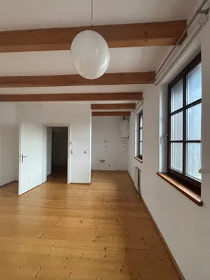 1-Zimmer-Wohnung mieten in Steyr – 49 m², € 550