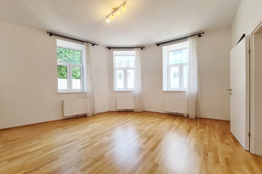 Eigenständige Küche und ruhig gelegen beim Familienplatz, Wien