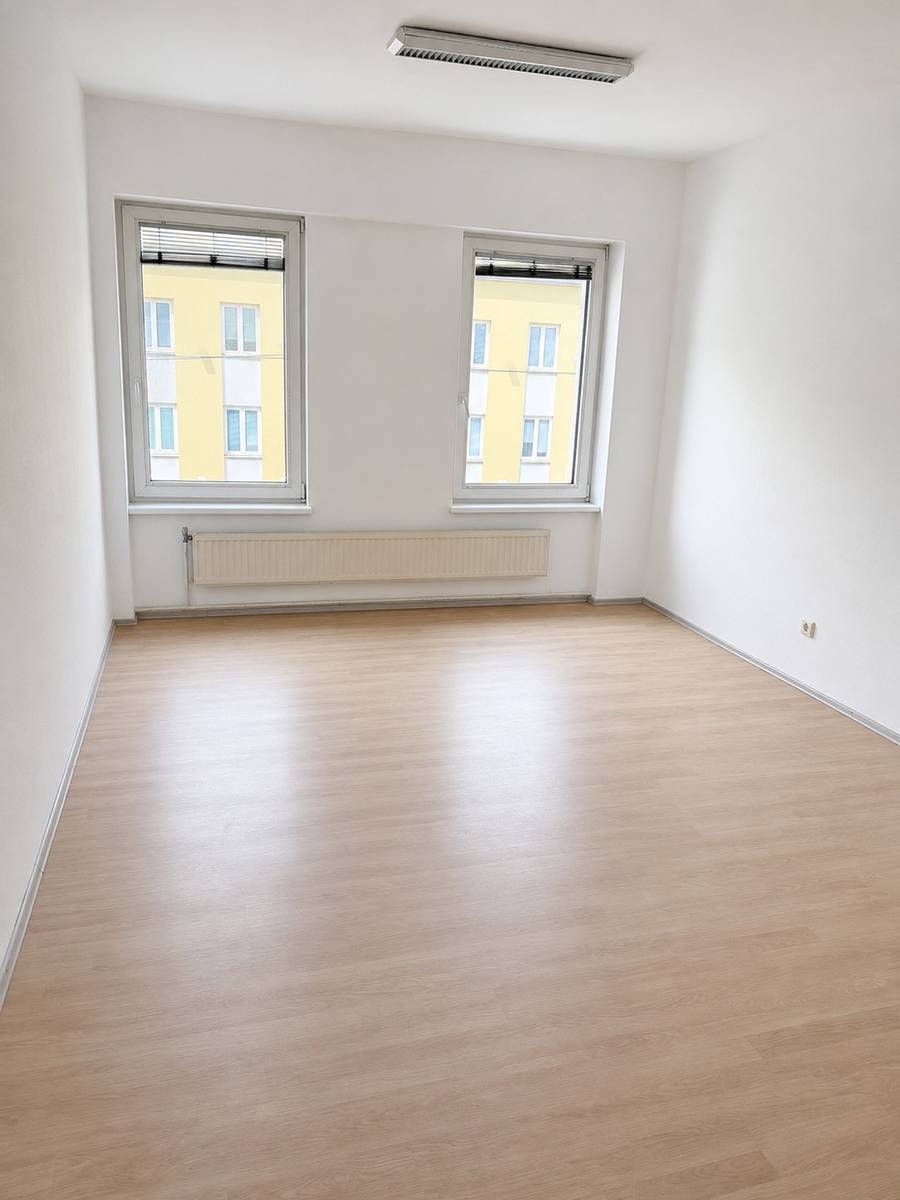 PRIVAT: Büro/ Ordination/ Praxis von 10-60m² zu mieten + Parkplätze, Wien