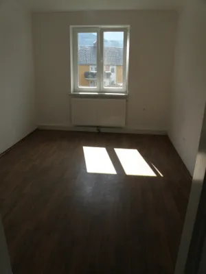 3-Zimmer-Wohnung mieten in Bruck-Mürzzuschlag – 52 m², € 562 – Bild 7 von 10