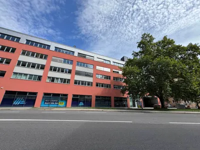 20-Zimmer-Gewerbeimmobilie kaufen in Linz – 629 m², € 2.200.000 – Bild 2 von 43