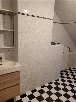 6-Zimmer-Wohnung mieten in Baden – 142 m², € 1.630 – Bild 29 von 31