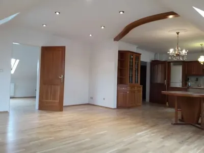 6-Zimmer-Wohnung mieten in Baden – 142 m², € 1.630 – Bild 10 von 31