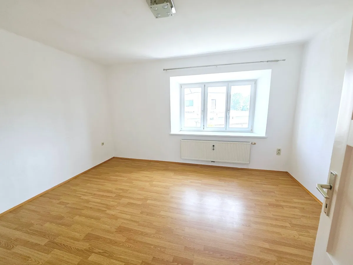 Sofort verfügbar! Sehr schöne 4-Zimmer-Wohnung in Bad Radkersburg! – pohled 3
