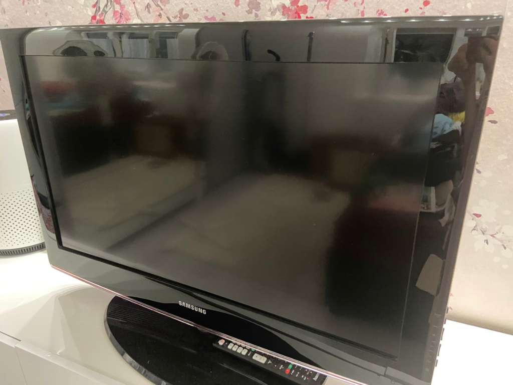 Samsung TV 32 hot Zoll