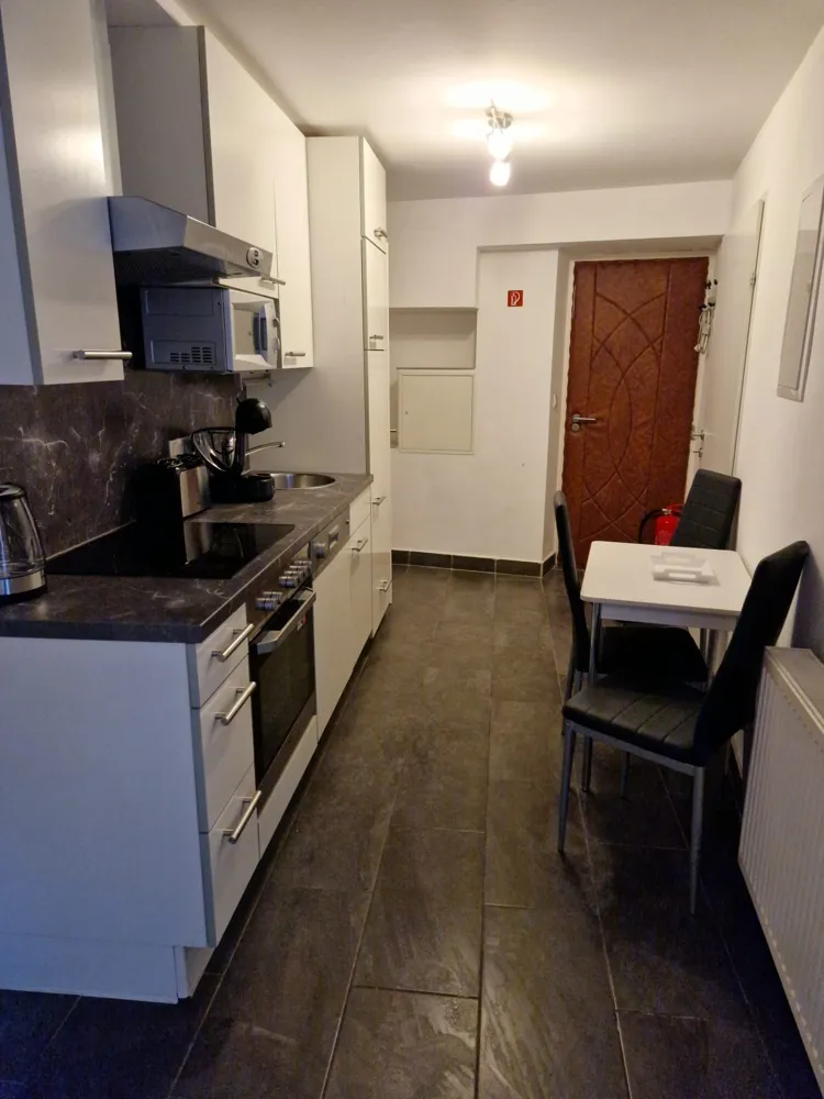 BESTE LAGE ECKLOKAL Klostergasse Ecke Sebastian Kneipp-Gasse – pohled 2