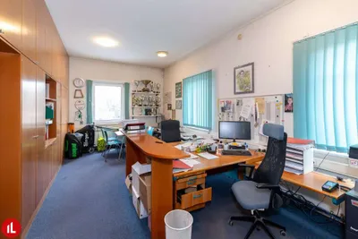 Gewerbeimmobilie kaufen in Bruck an der Leitha – 9 842 m², € 3.000.000 – Bild 11 von 19