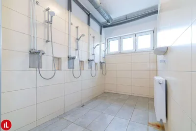 Gewerbeimmobilie kaufen in Bruck an der Leitha – 9 842 m², € 3.000.000 – Bild 7 von 19