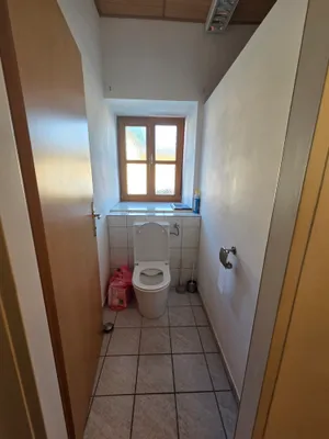 4-Zimmer-Gewerbeimmobilie mieten in Linz Land – 135 m², € 1.450 – Bild 15 von 28