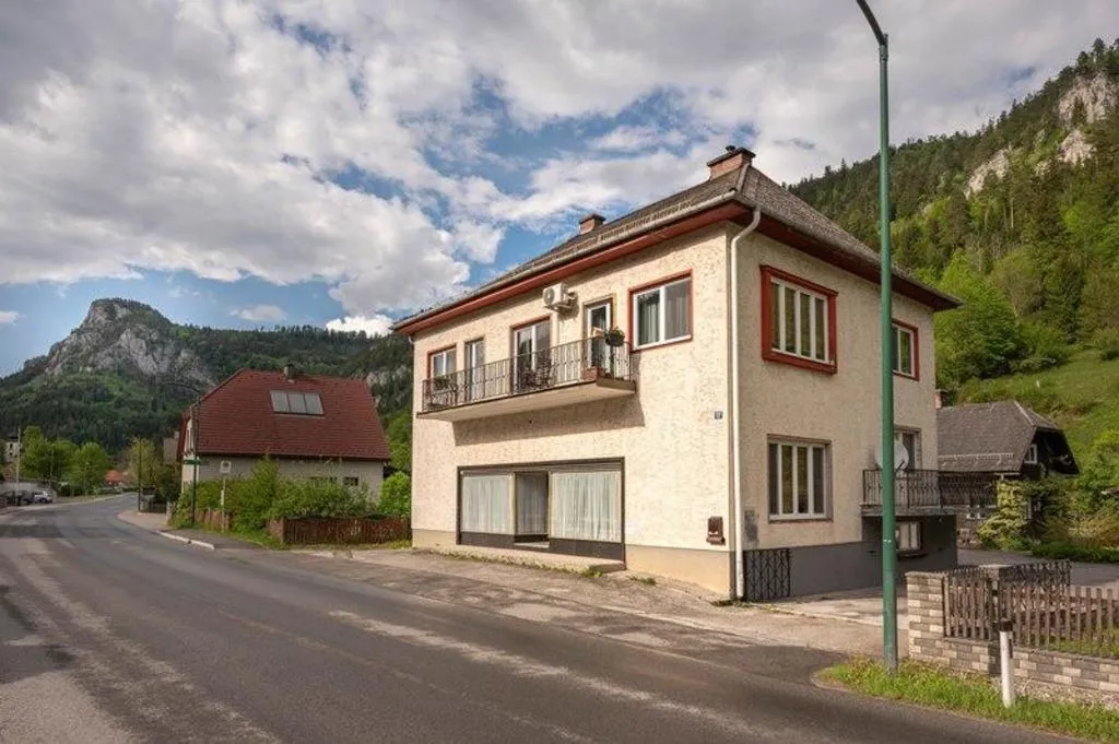 Casa, 288 m²