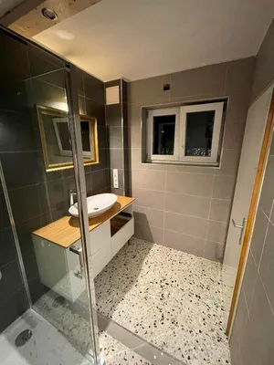 10-Zimmer-Haus kaufen in Neunkirchen – 288 m², € 380.000 – Bild 13 von 25