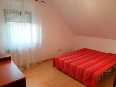 4-Zimmer-Wohnung mieten in Wiener Neustadt Land – 110 m², € 1.000 – Bild 8 von 13