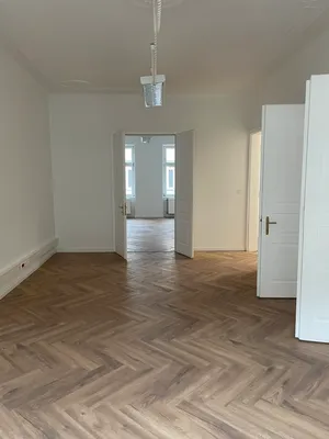 5-Zimmer-Gewerbeimmobilie mieten in Wien – 170 m², € 3.228 – Bild 1 von 5