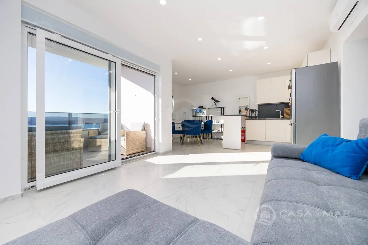 Wohnung mit Panoramablick auf das Meer in Crikvenica