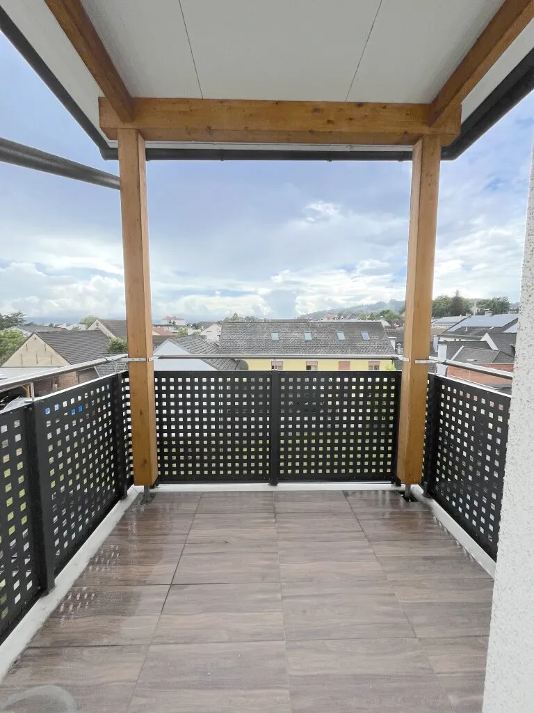 Große und helle 3-Zimmer-Whg mit Balkon - Ansicht 3