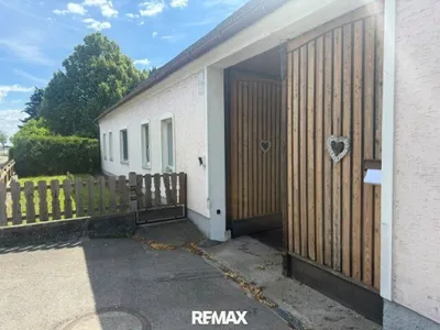 Haus kaufen in Tulln – 220 m², € 655.000 – Bild 1 von 38