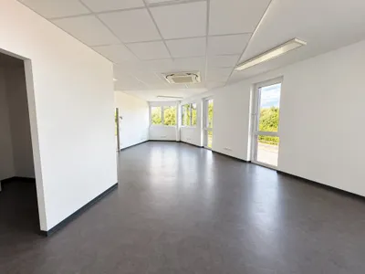 3-Zimmer-Gewerbeimmobilie mieten in Hallein – 187 m², € 3.162 – Bild 2 von 12