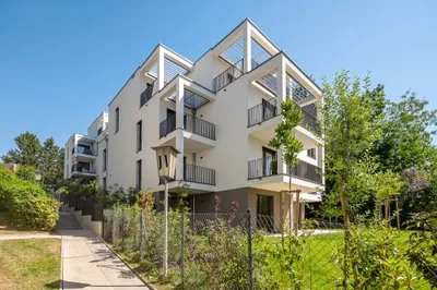 Fernblick | DG | 3 Zimmer | Garage | 38 m² Südterrassen – Bild 2