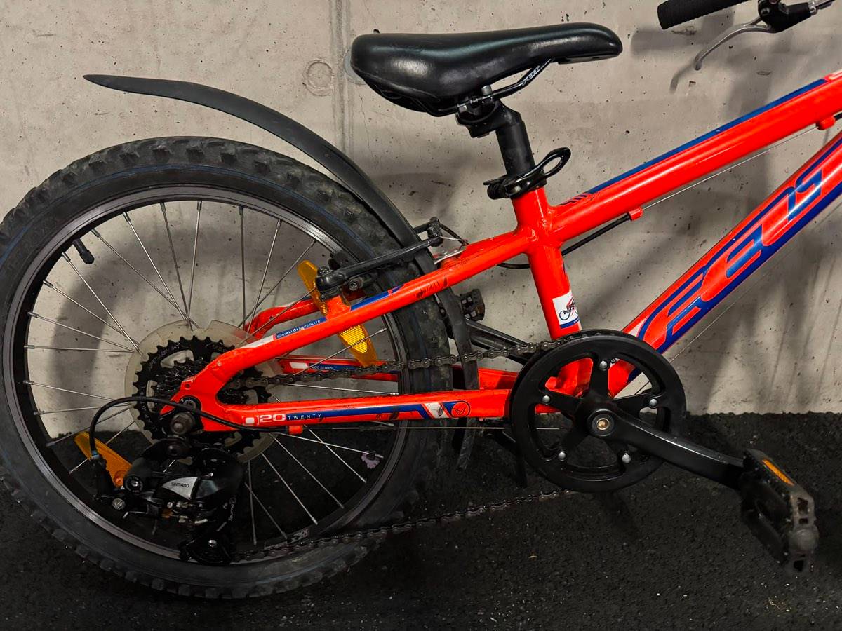 Kinderfahrrad Marke Felt,  100,- (5020 Salzburg) - willhaben