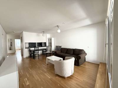 4er WG geeignet / 5-Zimmerwohnung mit Balkon und Loggia - zu mieten! – Bild 2