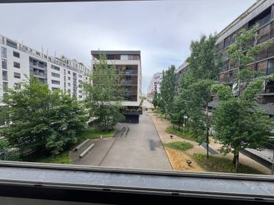 Bright 1-Bedroom Apartment with Large Loggia near Prater - Prime Location