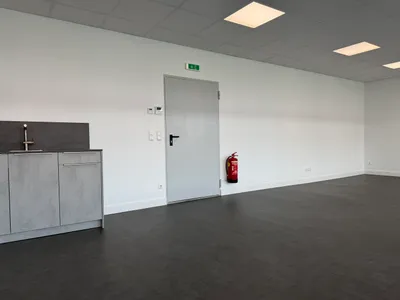 2-Zimmer-Gewerbeimmobilie mieten in Villach – 75 m², € 1.181 – Bild 8 von 17