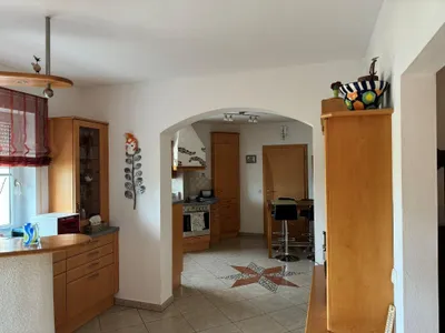 Haus kaufen in Gmunden – 180 m², € 550.000 – Bild 11 von 16