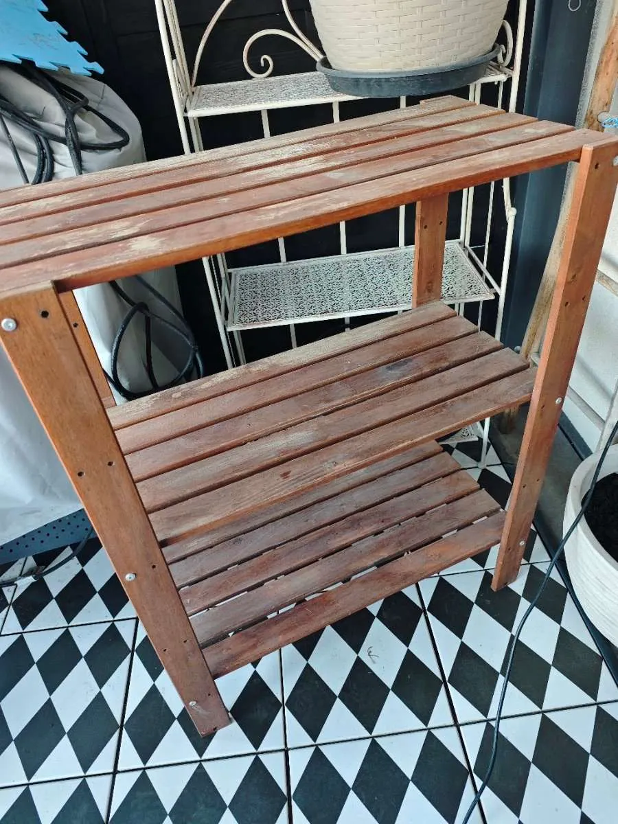 Ikea Torth Outdoor Regal Pflanzenregal blumenregal, € 0,- (1220 Wien)